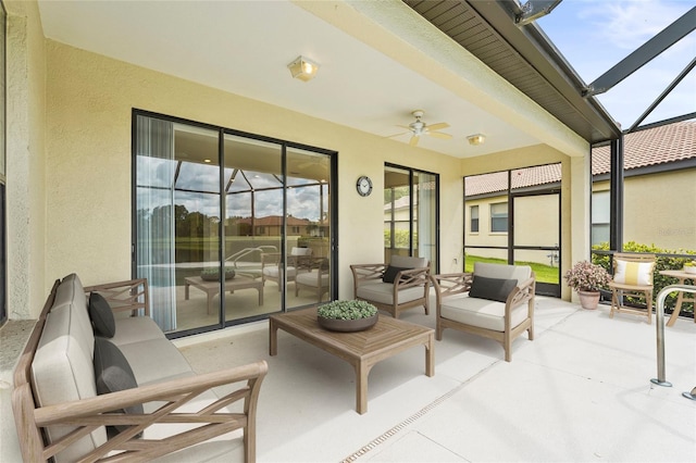 8118 Stirling Falls Cir, Sarasota, FL 34243 - sunroom featuring a ceiling fan