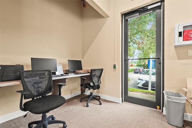 8118 Stirling Falls Cir, Sarasota, FL 34243 - carpeted office featuring baseboards
