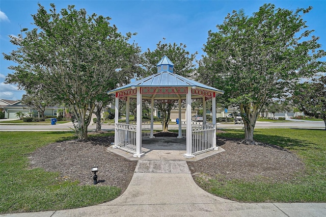 12149 Forest Park Cir, Bradenton, FL 34211 - view of community featuring a gazebo and a yard
