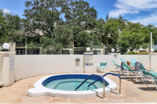 7301 29th Avenue Dr W Unit 108, Bradenton, FL 34209 - view of pool with a hot tub