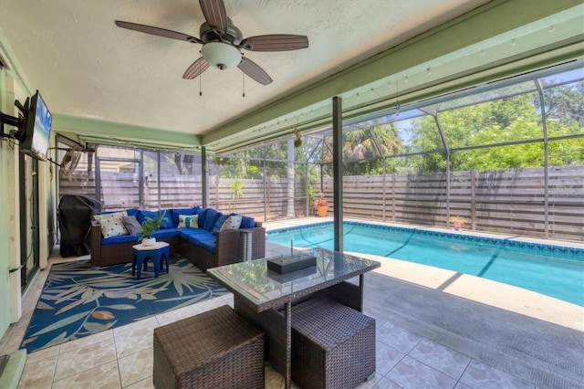4079 Woodview Dr, Sarasota, FL 34232 - view of pool featuring an outdoor hangout area, a fenced backyard, a patio area, and ceiling fan