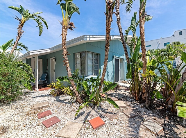 170 Roosevelt Dr Unit 2, Sarasota, FL 34236 - photo 7