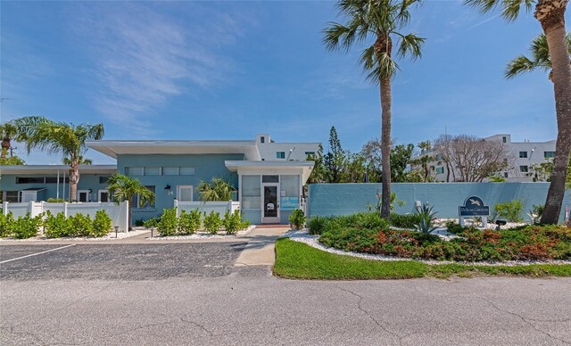 170 Roosevelt Dr Unit 2, Sarasota, FL 34236 - photo 25