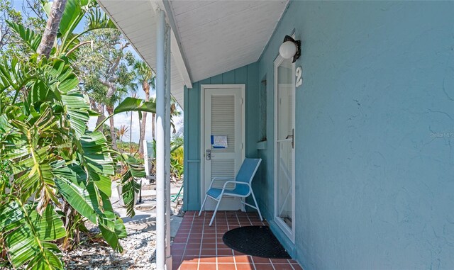 170 Roosevelt Dr Unit 2, Sarasota, FL 34236 - photo 3