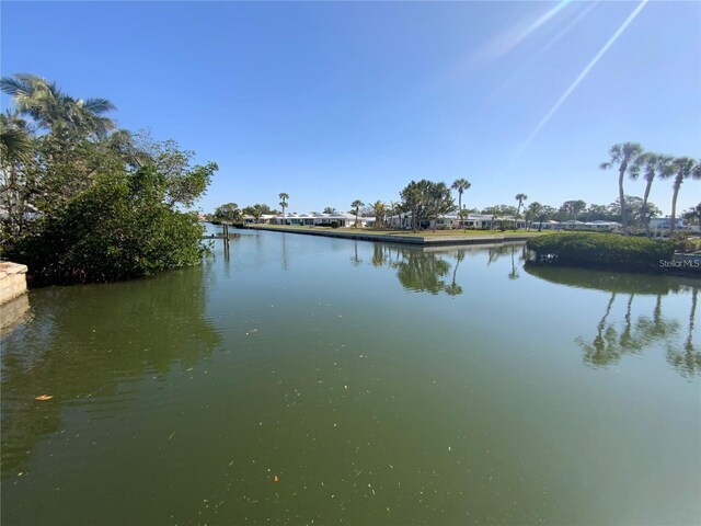 Pops Ln, Nokomis, FL 34275