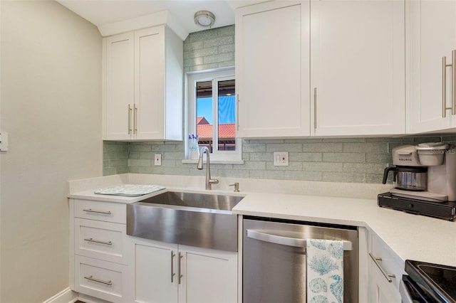 6462 Draw Ln Unit 72, Sarasota, FL 34238 - kitchen featuring dishwasher, a sink, backsplash, range with electric stovetop, and light countertops