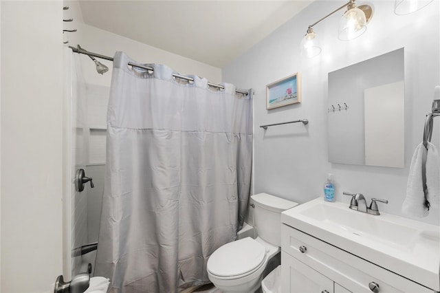 2037AND2039 Jo An Dr, Sarasota, FL 34231 - bathroom featuring vanity and shower / tub combo with curtain