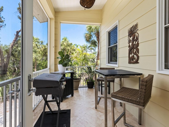7320 Melaleuca Way, Siesta Key, FL 34242 - view of balcony