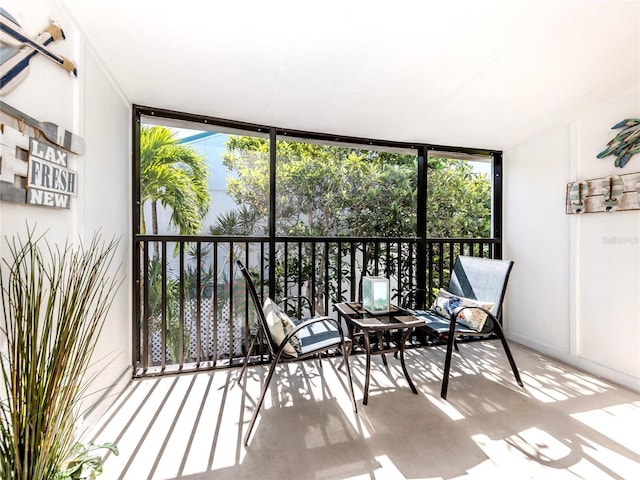 5669 Midnight Pass Rd Unit 308, Sarasota, FL 34242 - view of sunroom / solarium