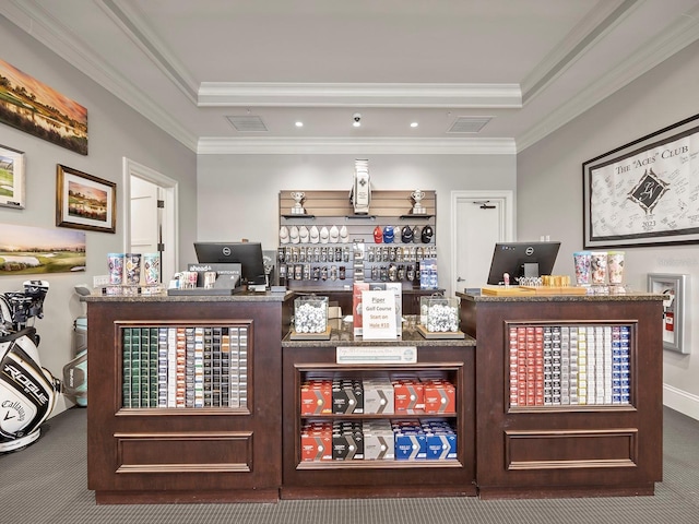 indoor dry bar featuring carpet, crown molding, and recessed lighting