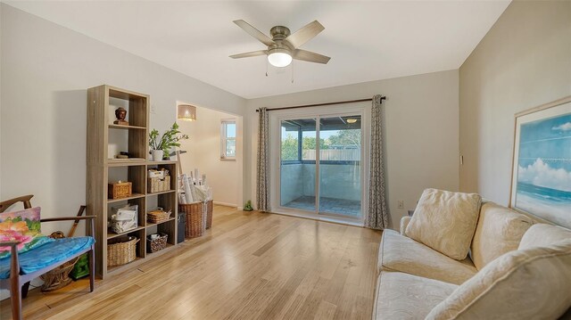 5500 Merrimac Dr, Sarasota, FL 34231 - living area featuring light wood-style floors and ceiling fan