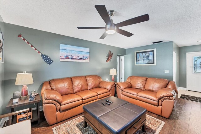 1612 Shady Leaf Dr, Valrico, FL 33596 - photo 20