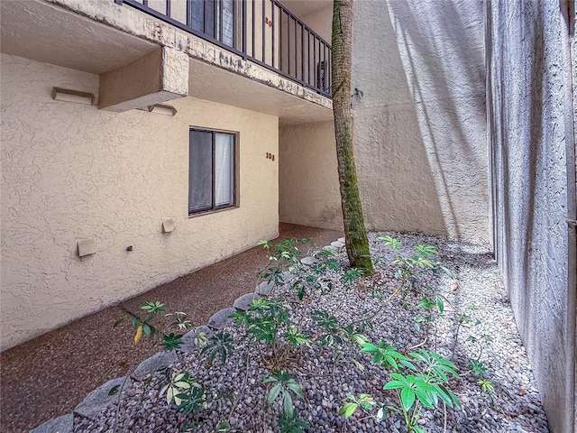 7500 40th Ave W Unit 108, Bradenton, FL 34209 - entrance to property with stucco siding and a balcony