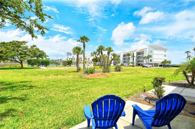 4840 Gulf Of Mexico Dr Unit 15, Longboat Key, FL 34228 - view of green lawn
