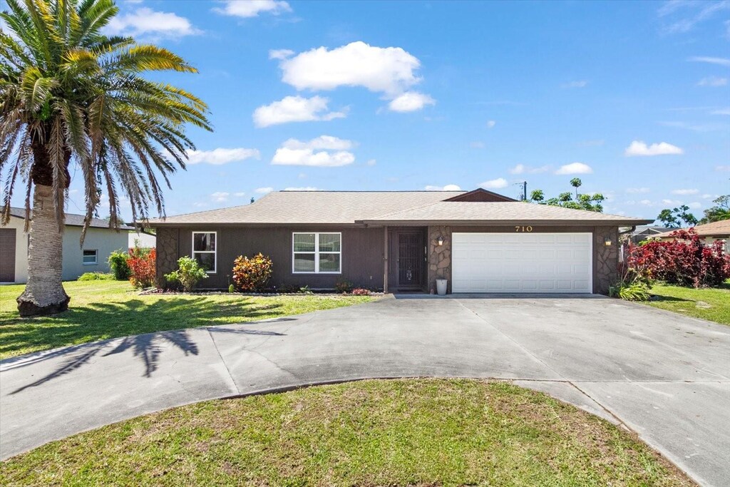 710 Beverly Rd, Venice, FL 34293 - photo 1