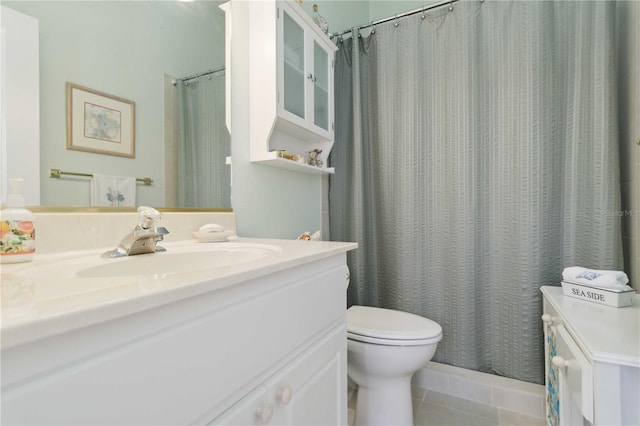 4804 Jacaranda Heights Dr, Venice, FL 34293 - bathroom featuring toilet, vanity, and tile patterned flooring