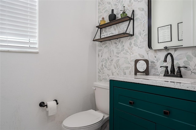 5651 Trevesta Pl, Palmetto, FL 34221 - half bath featuring vanity and tasteful backsplash