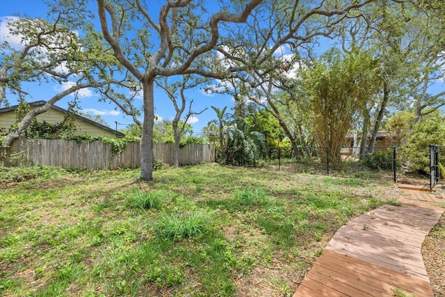 8255 Longbay Blvd, Sarasota, FL 34243 - photo 38