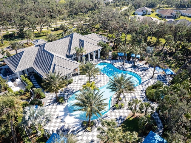 bird's eye view of a pool area
