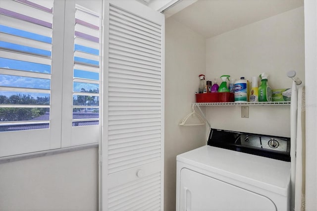6480 Midnight Pass Rd Unit 311, Sarasota, FL 34242 - washroom with washer / clothes dryer