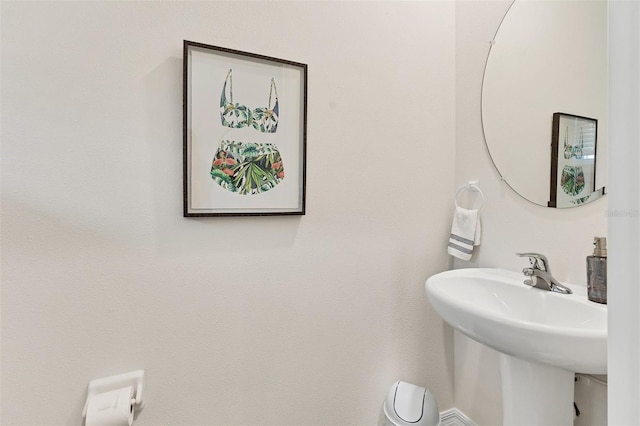 8628 Milestone Dr, Sarasota, FL 34238 - bathroom with a sink