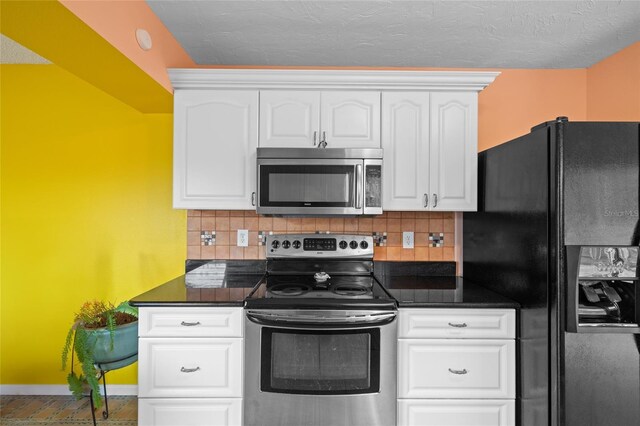 3910 77th Pl E, Sarasota, FL 34243 - photo 16
