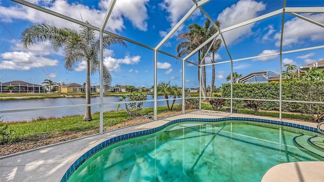 4274 Tennyson Way, Venice, FL 34293 - outdoor pool featuring a water view and glass enclosure