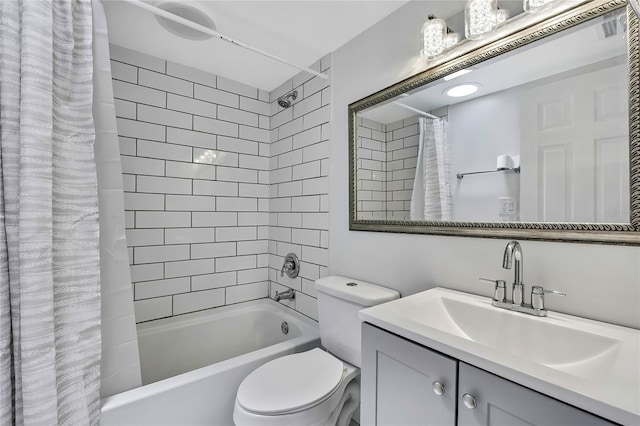 7308 Maryland Ave, Hudson, FL 34667 - bathroom featuring shower / bath combo with shower curtain, toilet, and vanity