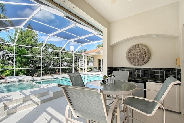 766 Shadow Bay Way, Osprey, FL 34229 - view of patio / terrace with a pool with connected hot tub and a lanai