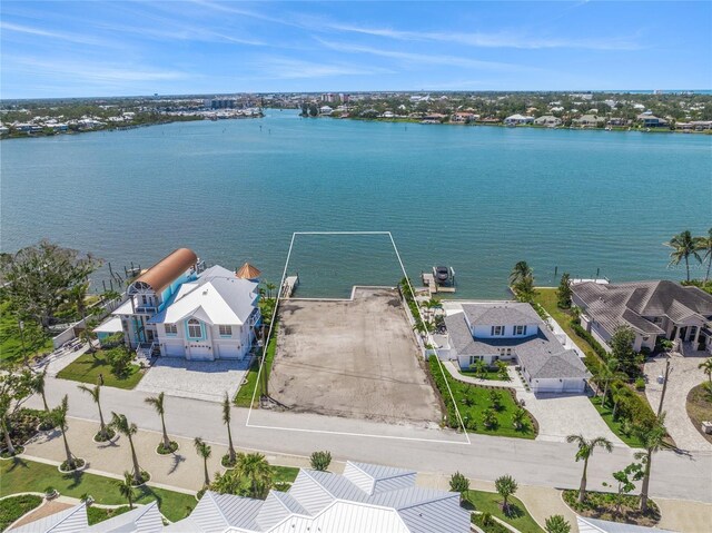 325 Sunrise Dr, Nokomis, FL 34275