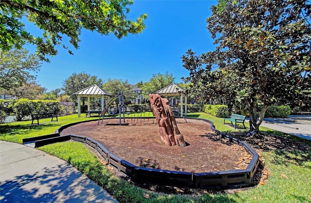 11811 Fennemore Way, Parrish, FL 34219 - communal playground featuring a yard