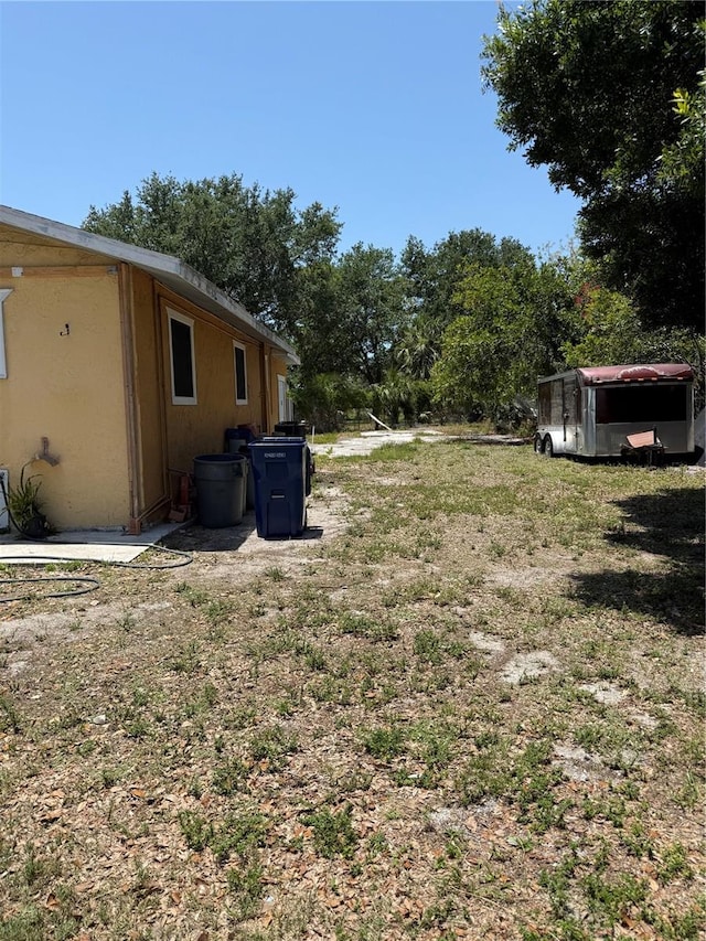 3720 27th St E, Bradenton, FL 34208 - view of yard