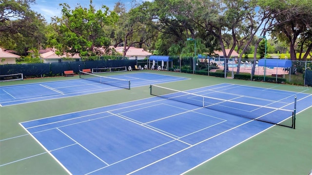 5812 Garden Lakes Fern, Bradenton, FL 34203 - view of tennis court with community basketball court