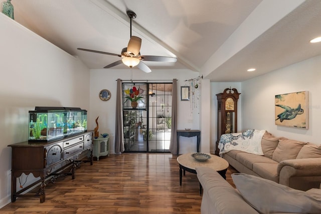 living area with wood finished floors, a ceiling fan, vaulted ceiling, recessed lighting, and baseboards