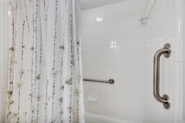 6701 12th Ave W, Bradenton, FL 34209 - full bathroom with shower / bath combo