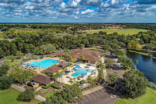 8422 Wethersfield Run Unit 103, Lakewood Ranch, FL 34202 - bird's eye view of a pool and a large body of water