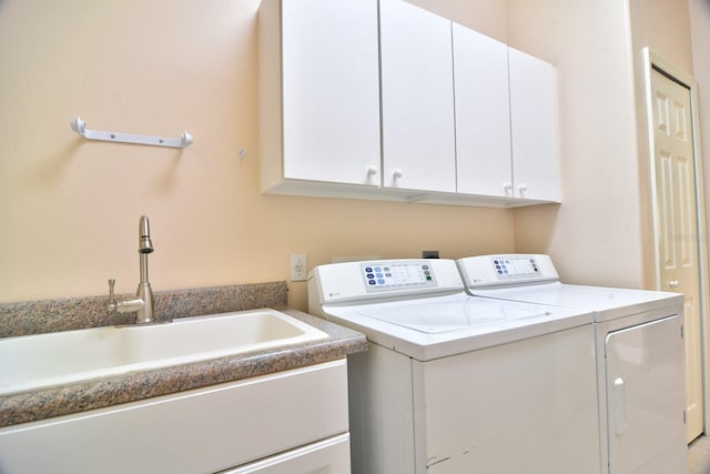 2809 112th Ter E, Parrish, FL 34219 - washroom featuring washer and dryer and cabinet space