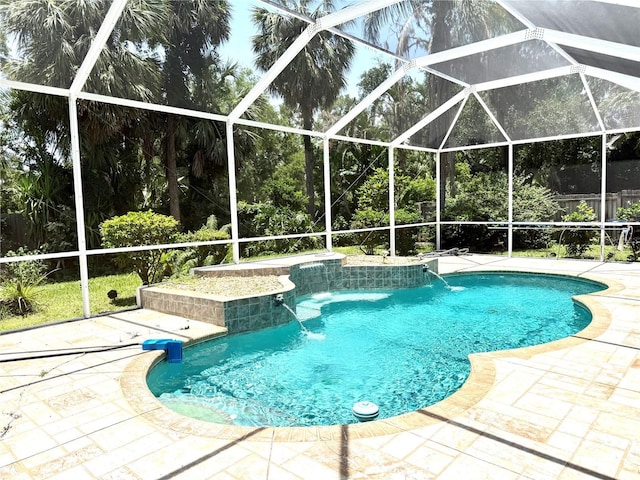 2809 112th Ter E, Parrish, FL 34219 - swimming pool with a patio area and glass enclosure
