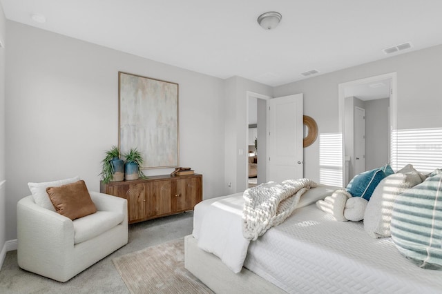 5770 Long Shore Loop, Sarasota, FL 34238 - bedroom featuring light carpet