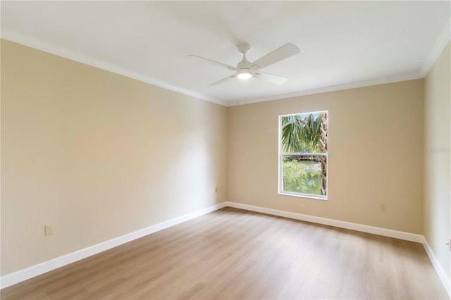 4443 Robin Hood Trl W, Sarasota, FL 34232 - spare room with light wood-type flooring, a ceiling fan, ornamental molding, and baseboards
