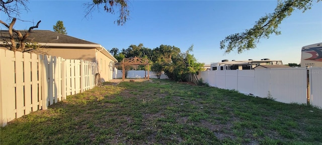 7102 52nd Dr E, Bradenton, FL 34203 - view of yard