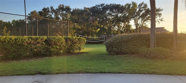 7102 52nd Dr E, Bradenton, FL 34203 - view of yard featuring volleyball court