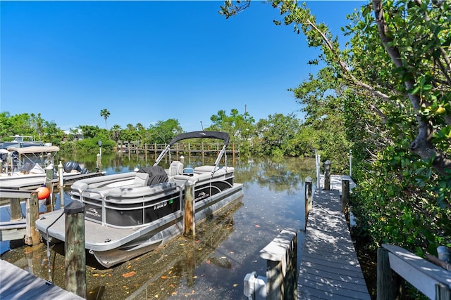 709 Sorrento Inlt Unit 709, Nokomis, FL 34275 - dock with a water view