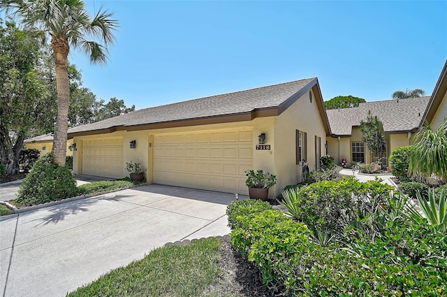 7118 Lakeside Dr Unit 7118, Sarasota, FL 34243 - photo 1