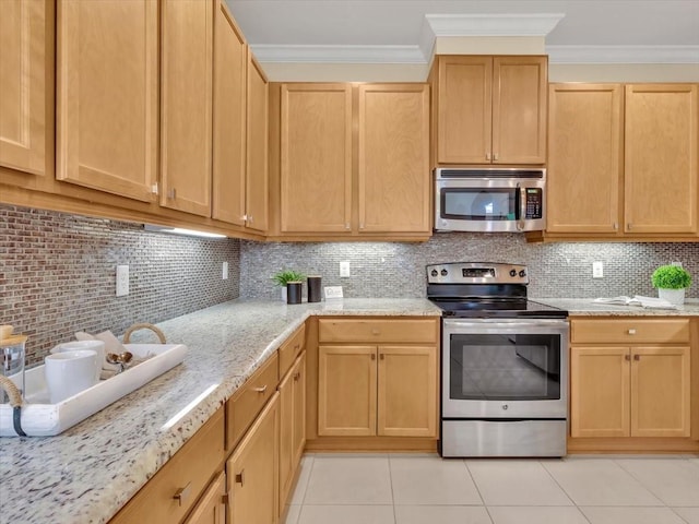 635 Chipper Dr, Sun City Center, FL 33573 - kitchen featuring stainless steel appliances, light tile patterned floors, ornamental molding, light brown cabinets, and decorative backsplash