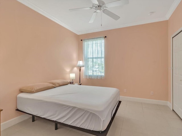 635 Chipper Dr, Sun City Center, FL 33573 - bedroom with crown molding, baseboards, a ceiling fan, and light tile patterned flooring