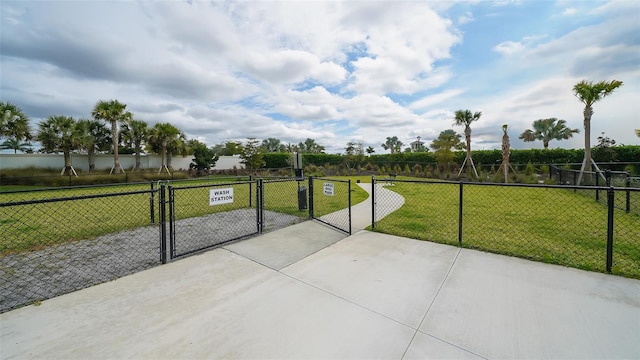 12728 Lateral Root Dr, Sarasota, FL 34238 - view of patio with a gate