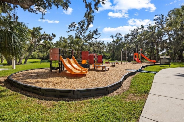 4402 Natures Reach Ter, Parrish, FL 34219 - community playground with a yard