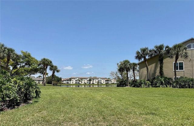 4037 Crockers Lake Blvd Unit 14, Sarasota, FL 34238 - view of grassy yard