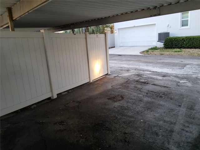 4607 W N B St Unit 105, Tampa, FL 33609 - view of garage